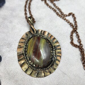 Ancient Forest Relic — Handmade Rainbow Petrified Wood & Copper Pendant | Artisan Fossilized Wood Stone Necklace Bild 15