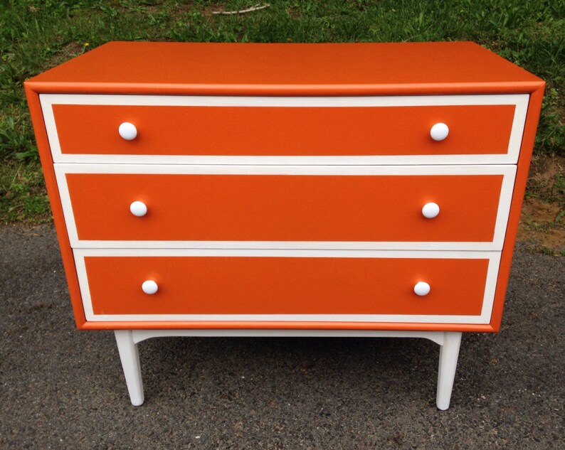 Sold Drexel Mid Century 3 Drawer Dresser Nightstand End Etsy