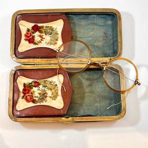 Beautiful Antique Eyeglasses and Antique Leather Case
