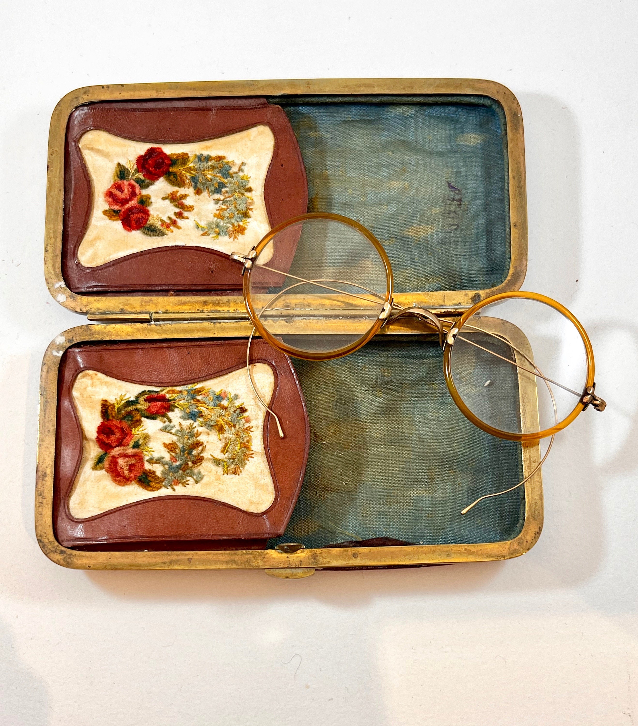 Beautiful Antique Eyeglasses and Antique Leather Case