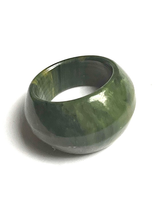 Marbled Bakelite Ring in Spinach Green