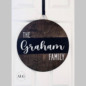 18 inch family last name wood round wall + door decor