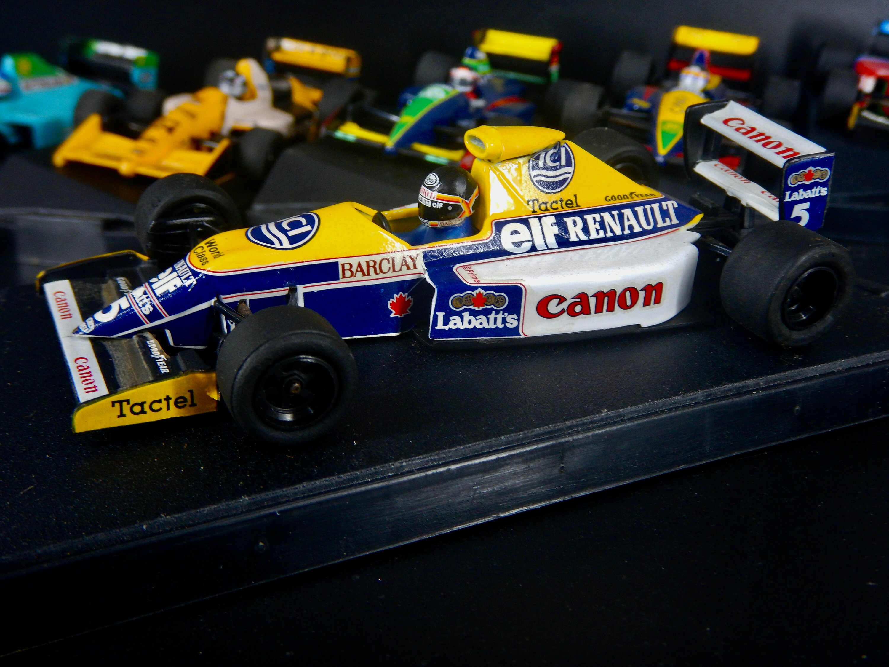 A Collection of 8 Vintage Formula One Cars From 1990 - Onyx F1
