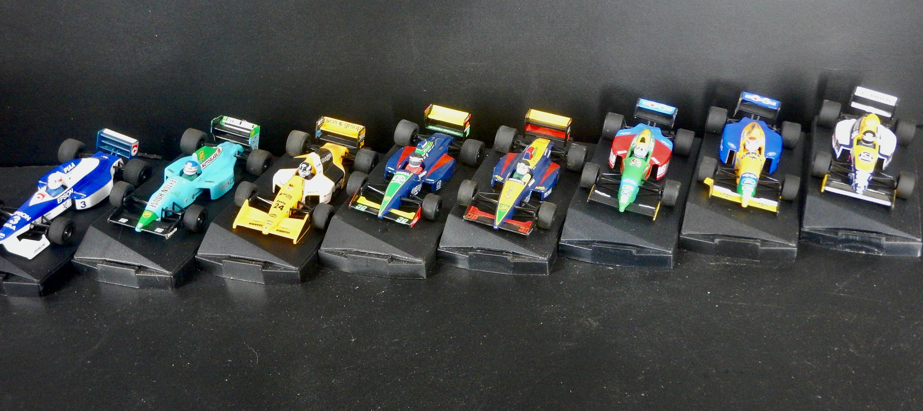 A Collection of 8 Vintage Formula One Cars From 1990 - Onyx F1