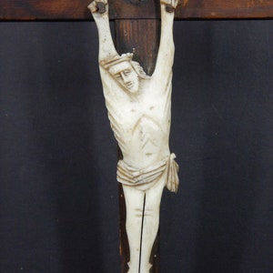 Antique French or Spanish Jansenist carved crucifix circa late 1600's to 1700's - 17th Century alter crucifix with bone carvings - RC128
