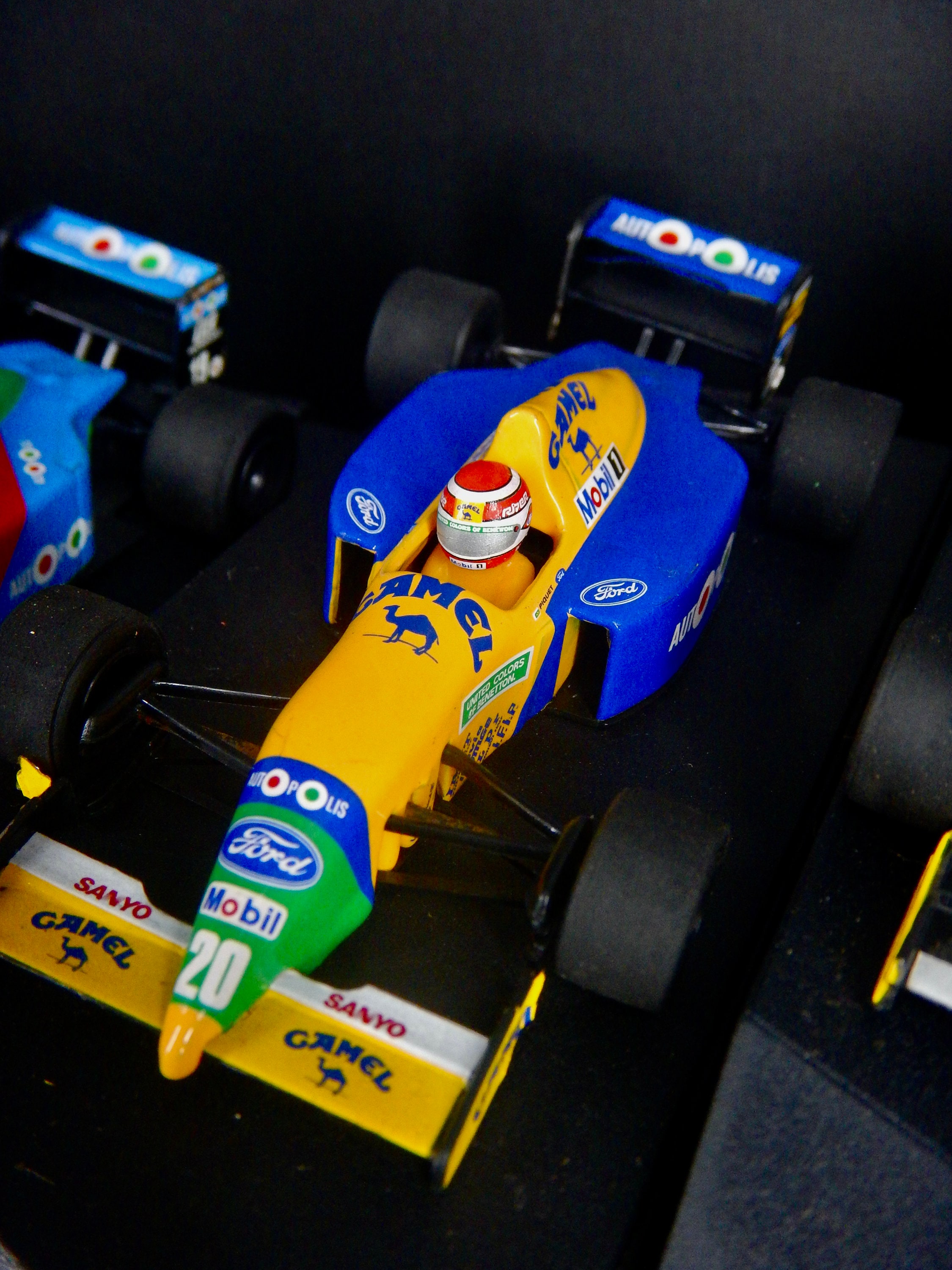 ONYX F1 ミニカー（主に1990年代）5台セット A Collection of 8 Vintage Formula One Cars From 1990 - Onyx F1