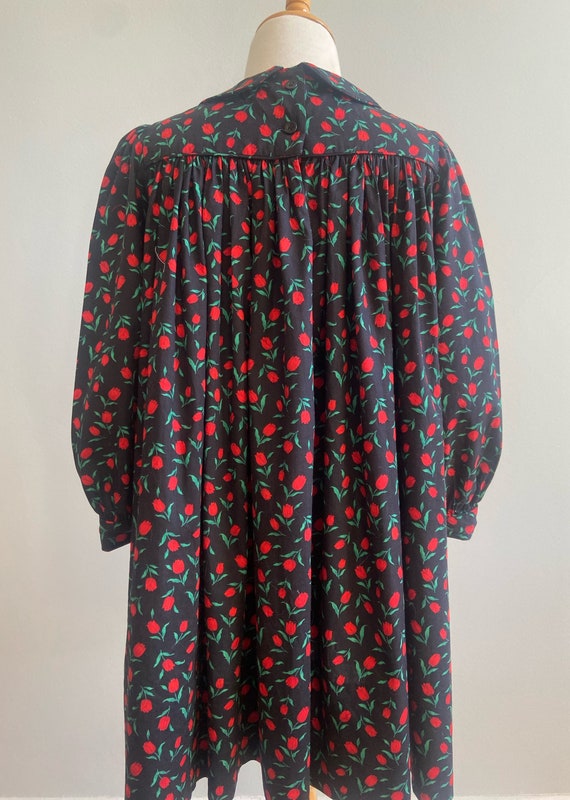 Vintage Girl’s Handsmocked Tulip Print Dress - image 7