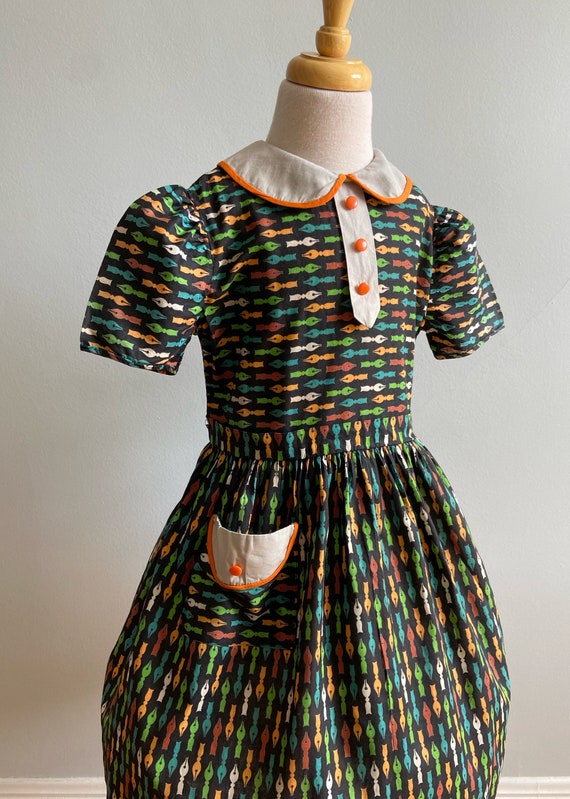 Vintage 1950’s Girl’s Conversational Print Dress - image 5