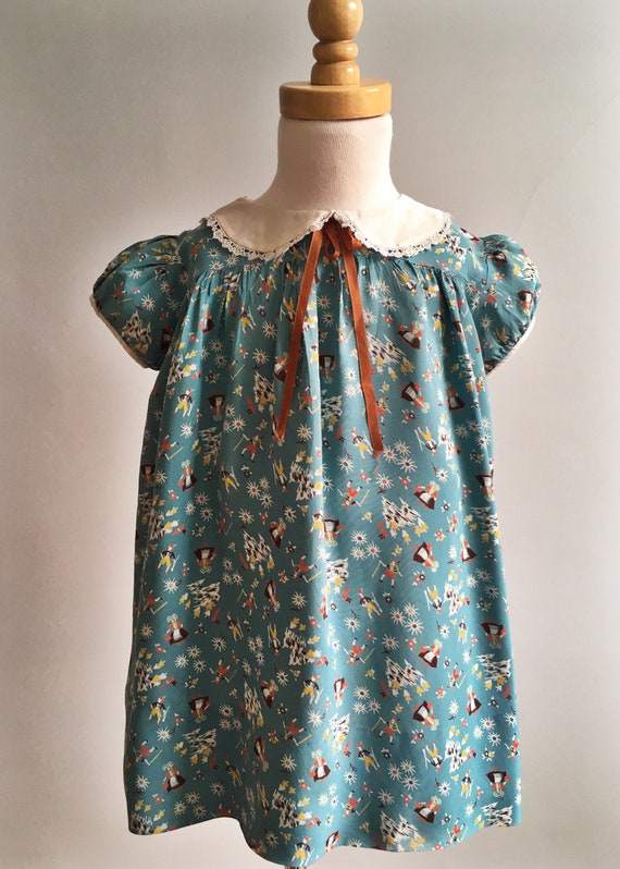 Vintage 30’s Rayon Girl’s Dress with Conversationa
