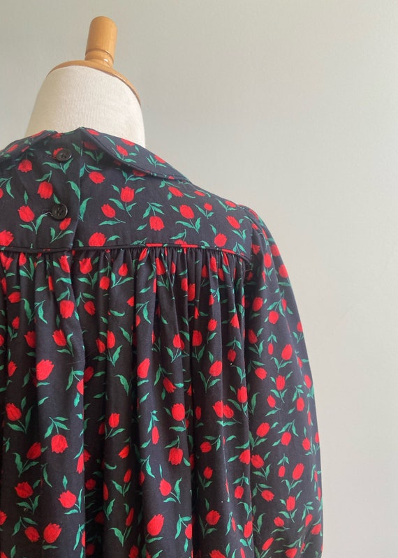 Vintage Girl’s Handsmocked Tulip Print Dress - image 9