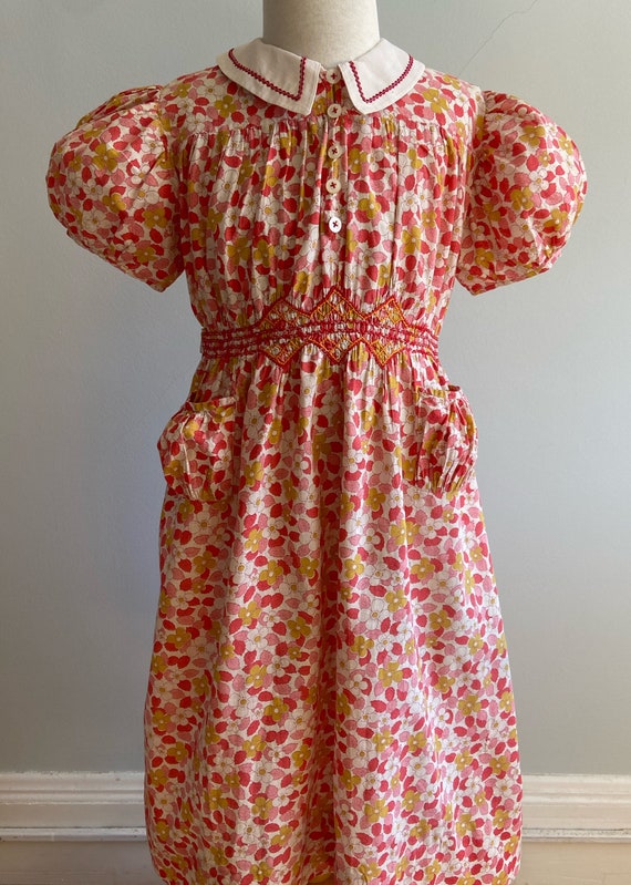Vintage 30’s Best & Co Hand Smocked Girl’s Dress - image 1