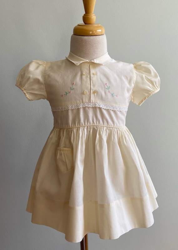 1950’s Vintage Pale Yellow Girl’s Dress - image 1