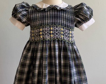 Vintage “Anavini” Girl’s Plaid Smocked Dress