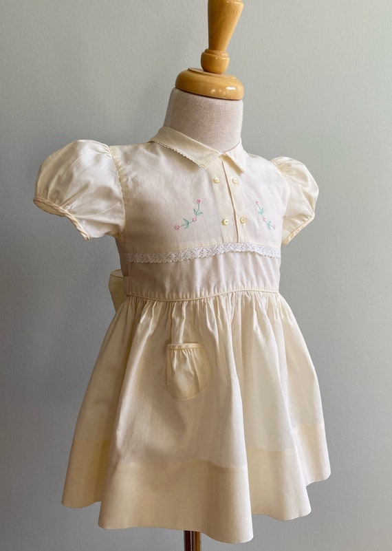 1950’s Vintage Pale Yellow Girl’s Dress - image 5