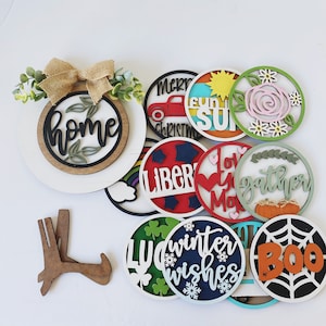 Interchangeable Shiplap Wood Sign