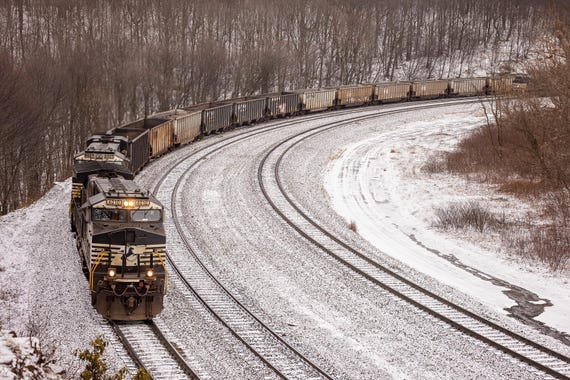 NS 4010 Coal Empties at Bennington