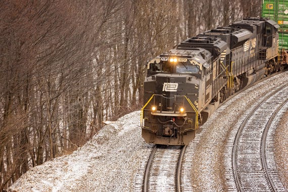 NS 1073 "Penn Central"