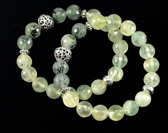 Bracelet en pierre précieuse Prehnite / vert / Quartz réutilisé / Prehnite / Pierre précieuse à facettes / bracelet / Art de la nature / bijoux