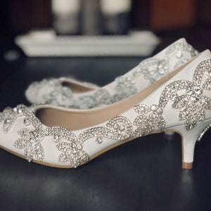 Low pumps for wedding sale