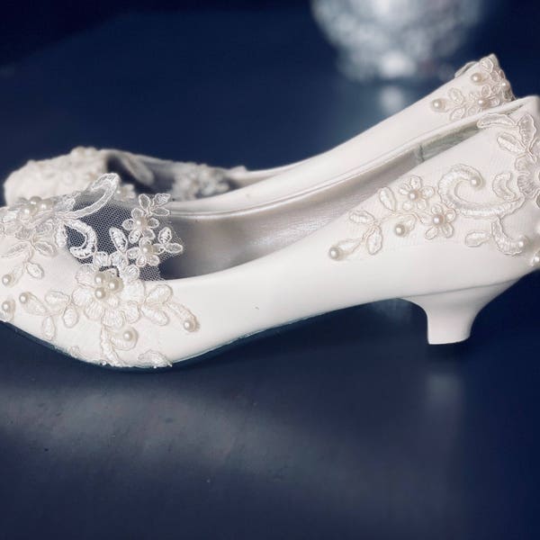 Lace low heel bridal shoes- Wedding Shoes-Bridal Shoes