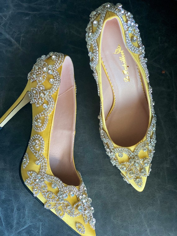 35 Pairs of Yellow Shoes That Will Make You Smile ... | Yellow wedding shoes,  Yellow shoes, Bridesmaid shoes