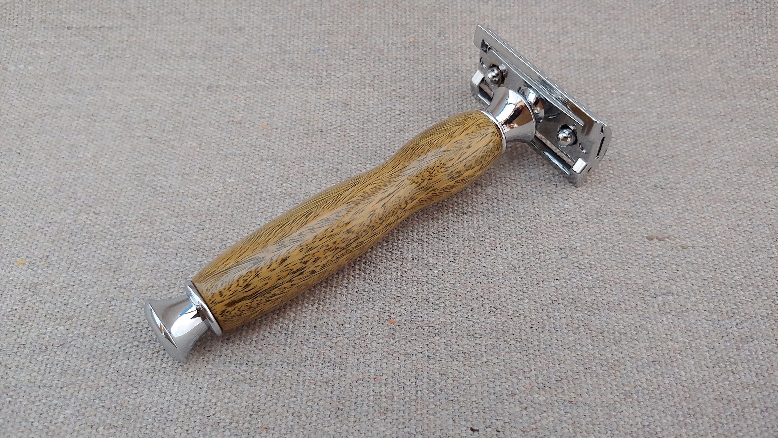 Handcrafted Wood Safety Razor Handle, Argentine Lignum, Shaving Set ...