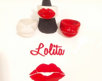 Lolita ring in glazed ceramic