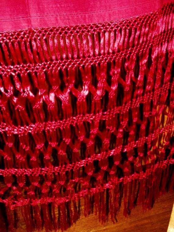 Antique Shawl Edwardian 1920's Fuchsia Rayon Silk 