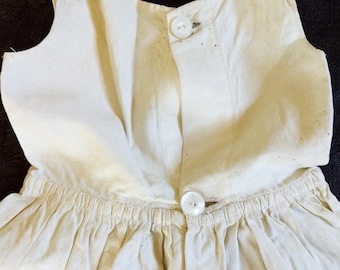 Jupon de poupée vintage, mousseline de coton, bouton dans le dos, ourlet à volants, années 1900, 1910