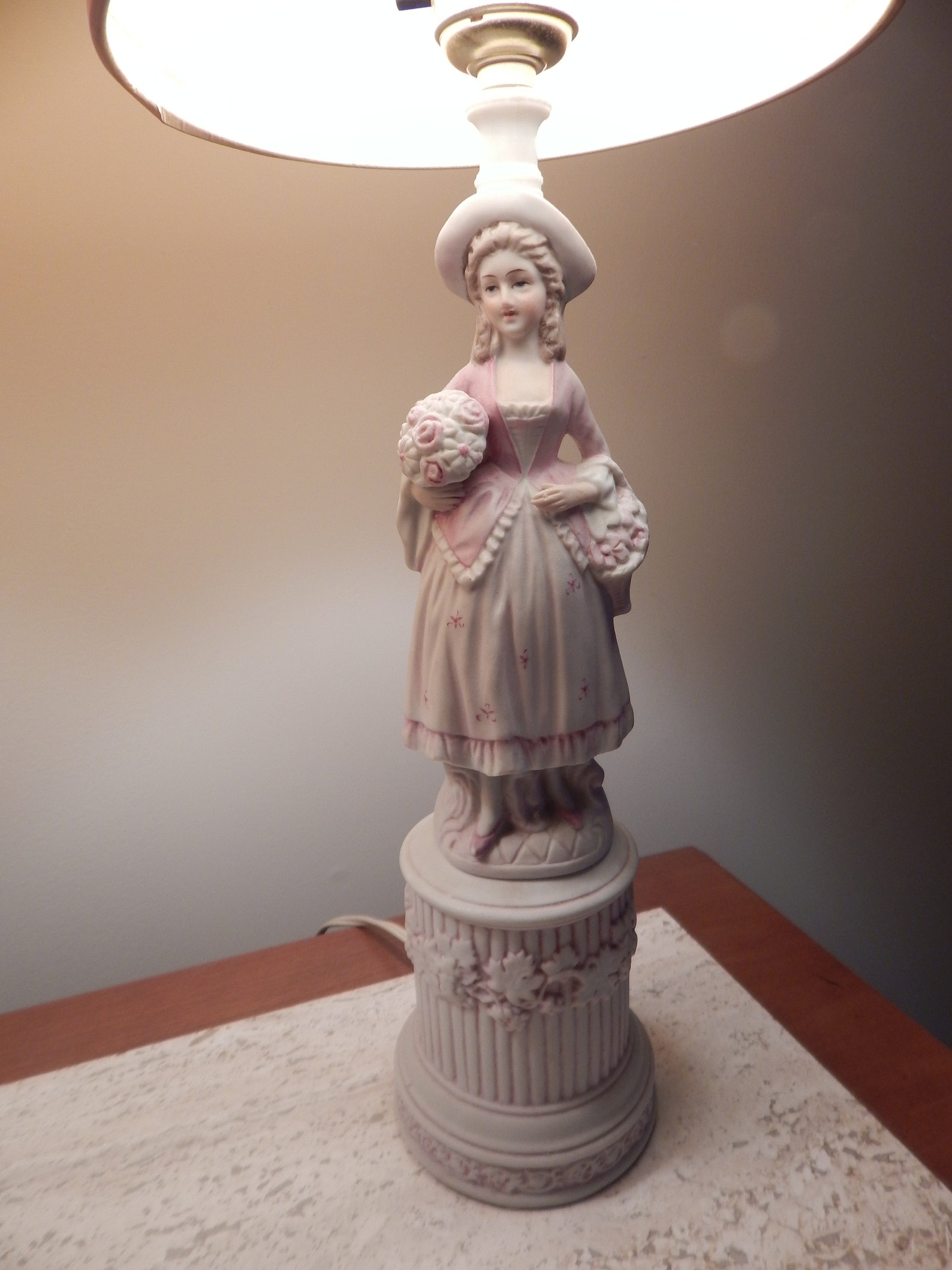 1940s set of Victorian figurine lamps w/ shades boudoir lamps Etsy