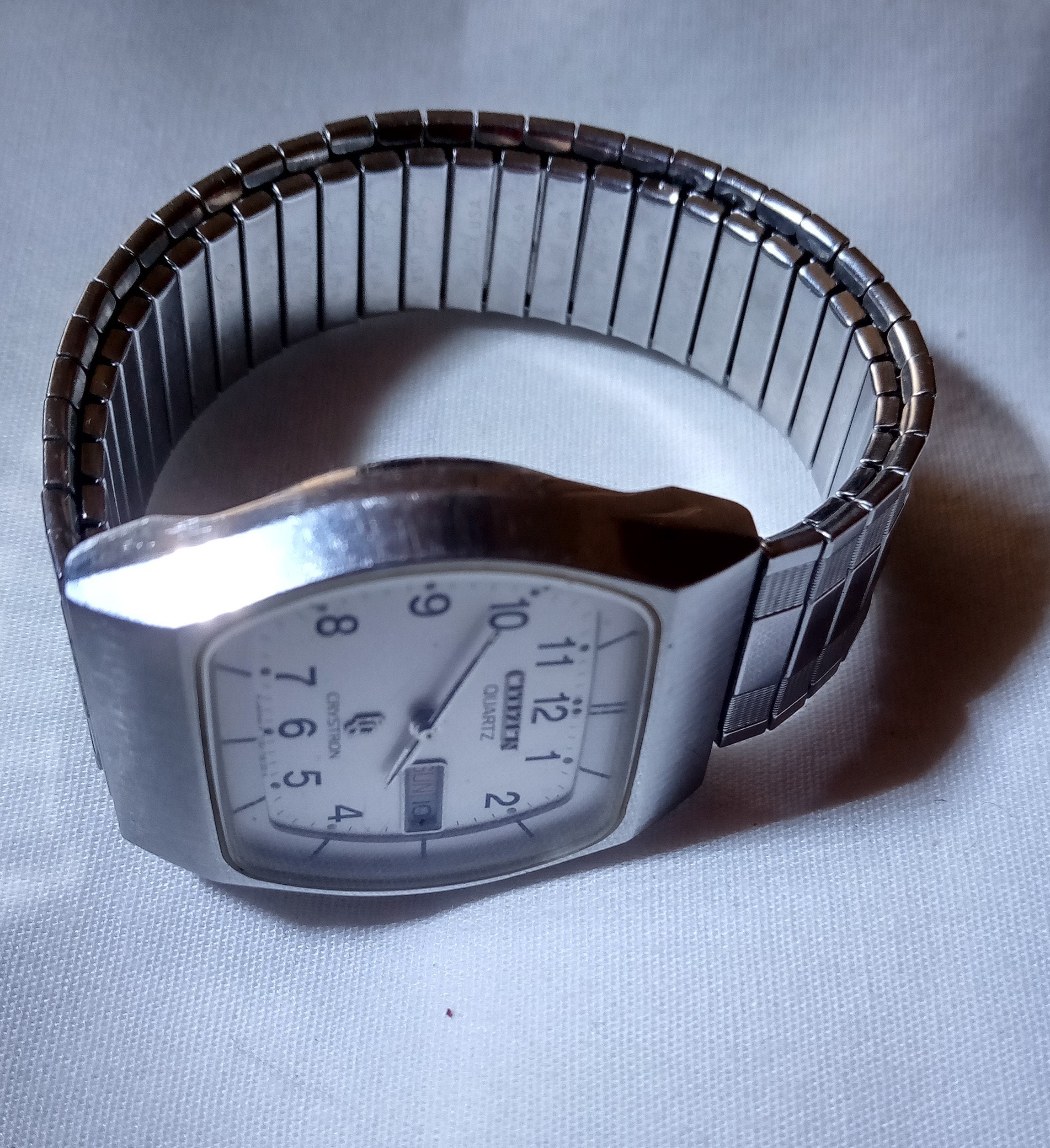 Men's Citizen Watch Quartz Crystron Silver Color Stretch Band