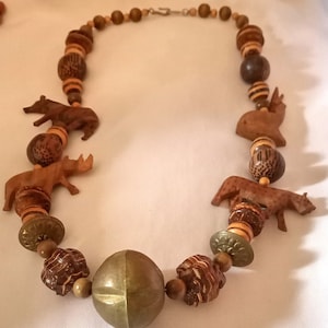 African Safari Necklace Women&#39;s Vintage 22 Inches Wood Handmade Variety Of Animals Gifts For Her, Birthday Present