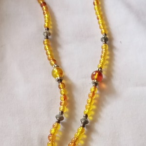 Beaded Necklace Yellow Silver Tone Pendant Women&#39;s 20 Inches Vintage