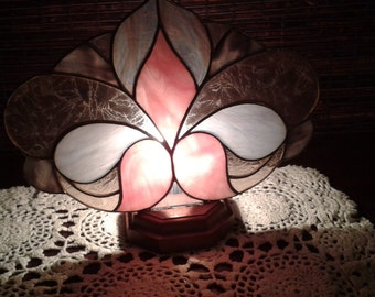 Victorian style fan lamp, night light