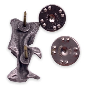 Hawk Pin