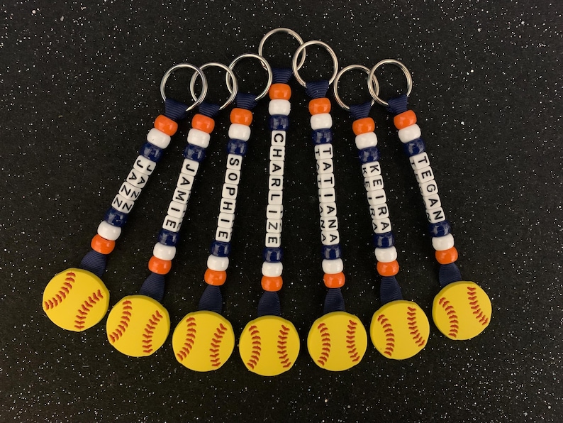 Softball Tee T Ball Personalized End of Season Key Chain Ring Team Coach Gifts Presentation Bag Tag Sport School Birthday Player Girl Boy bild 1