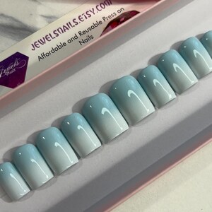 Clouds | Gel nails | Please choose the right price for ONE SIZE or buy 2 quantities to equal to 1 One size |