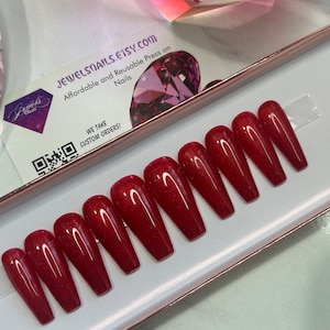 Cranberry Jelly | Please choose the right price for ONE SIZE or buy 2 quantities to equal to 1 One size | INCLUDES Strengthening gel |