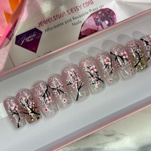 Cherry blossoms | hard gel nails | reusable | jewels nails |