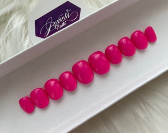 Neon Hot pink gel color over Gel overlay ||  reusable || press ons || false || hard gel || Jewels Nails