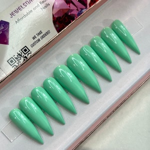 Mint Green 2 | Please choose the right price for ONE SIZE or buy 2 quantities to equal to 1 One size | INCLUDES Strengthening gel |