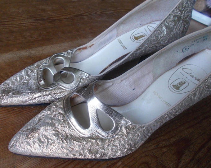 Vintage Clarks Gold Lame Stiletto Shoes - UK Size 6