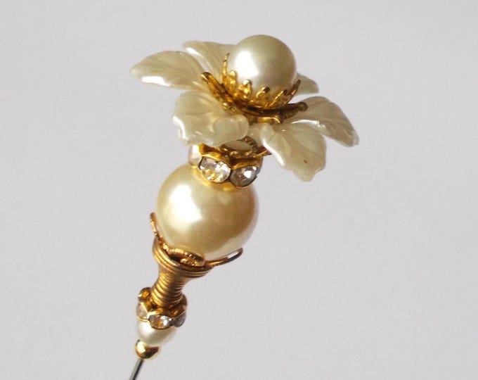 Hatpin - Pretty Vintage Cream Faux Pearl & Gold Coloured Finding 7 inch Handmade Hatpin / 1mm Diameter Steel Hat Pin