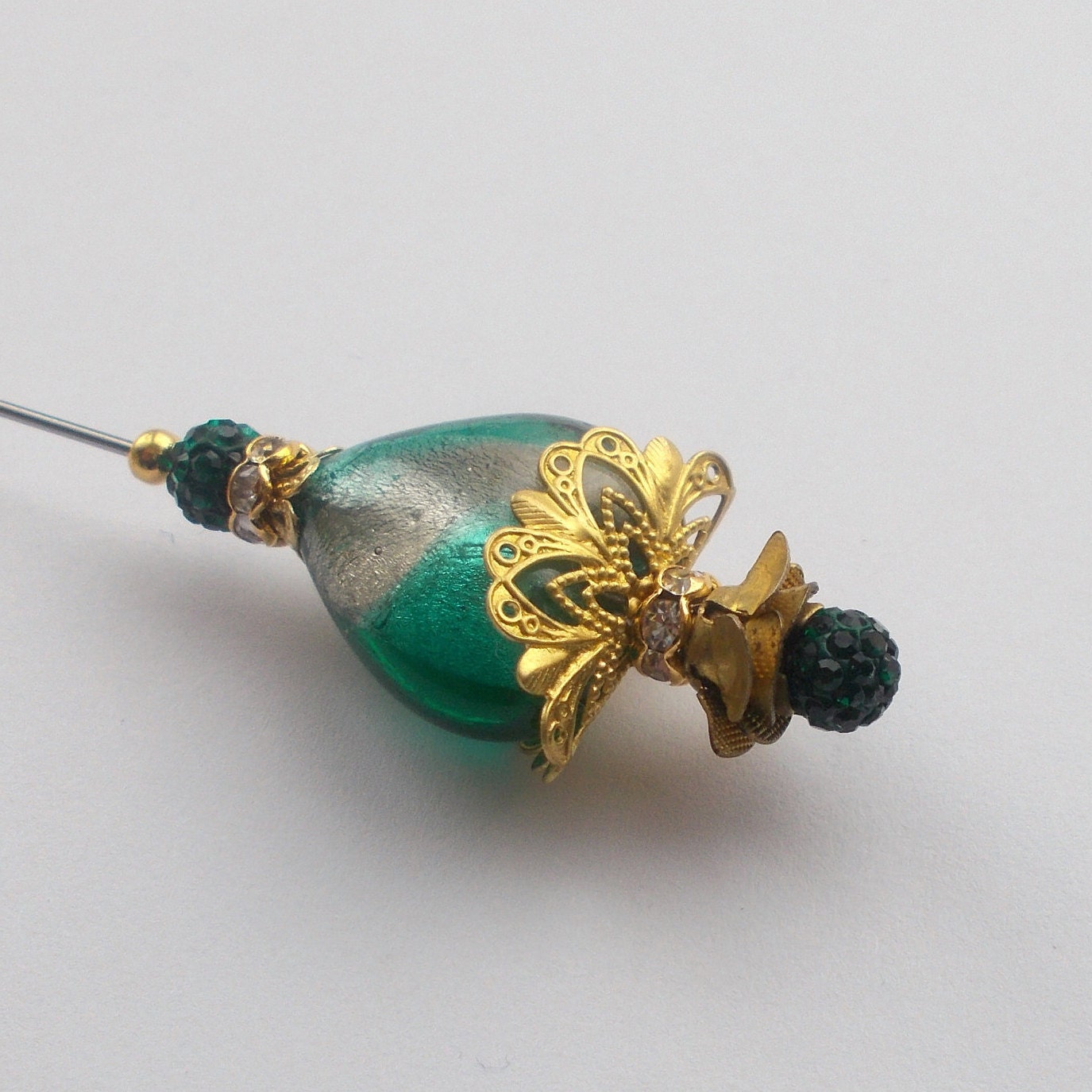 Pretty Green Glass Bead & Rhinestone Gold Coloured Finding 7.25 inch ...