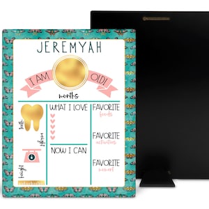 Gepersonaliseerd maandelijks mijlpaalbord cadeau babymeisje, decoratie kinderkamer, houten prikbord voor droog wissen - schattige groeimeter, groenblauwe vlinder