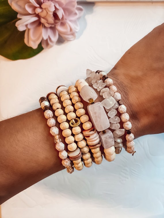 Navratri Day 1 Cream/Orange Color Beaded Bracelet, Wear the most beautiful  intricately designed and handcarved beads bracelets from our c... |  Instagram