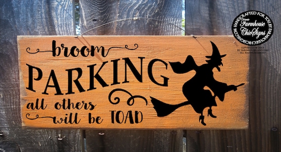 Wicked Witch Inn Rustic Primitive Halloween Sign
