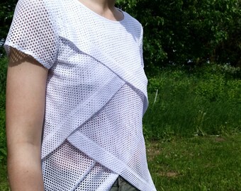 White mesh tunic, longer back, short sleeves