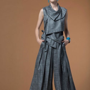 Dark grey vest, draped front and collar image 2