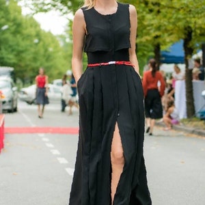 Black maxi dress, pleated back detail, sleeveless image 6